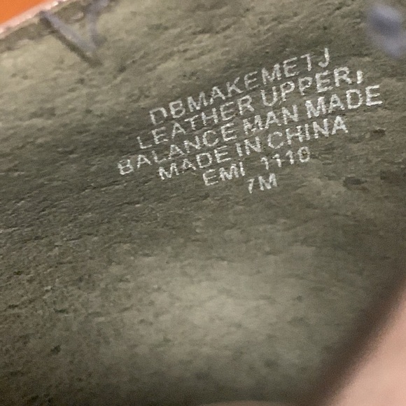 Bandolino Patent Leather Nude Pump Closed Toe Heels, Women Size 7 - Picture 12 of 15